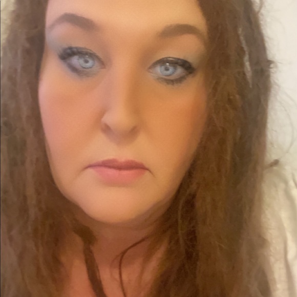 💋😘Meet Your Posher, Wendy✌️❤️ - Picture 13 of 15